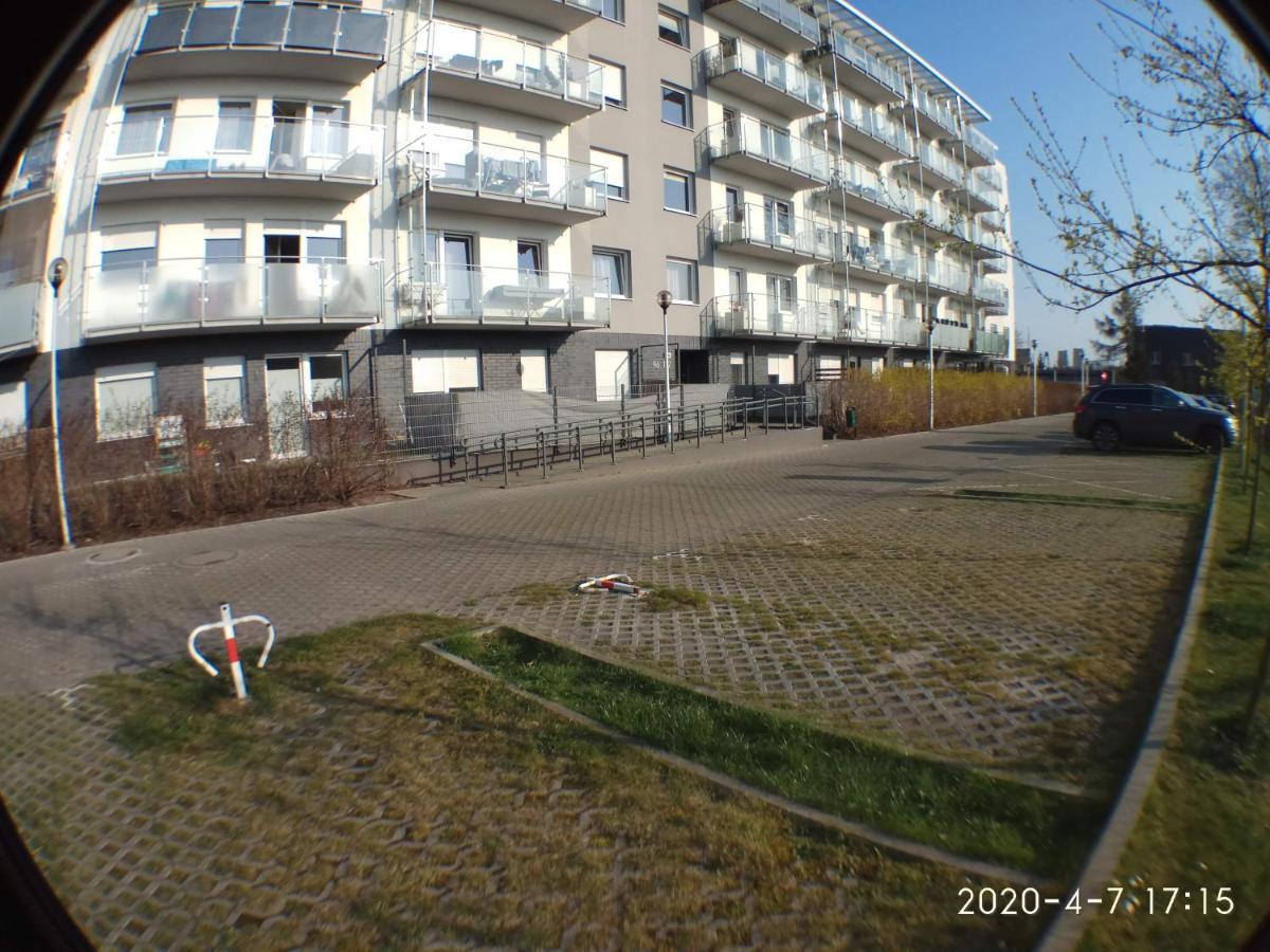 1090 Smialego 38 - Tanie W Apartamencie - Samodzielne Zameldowanie - Self Check In Apartment