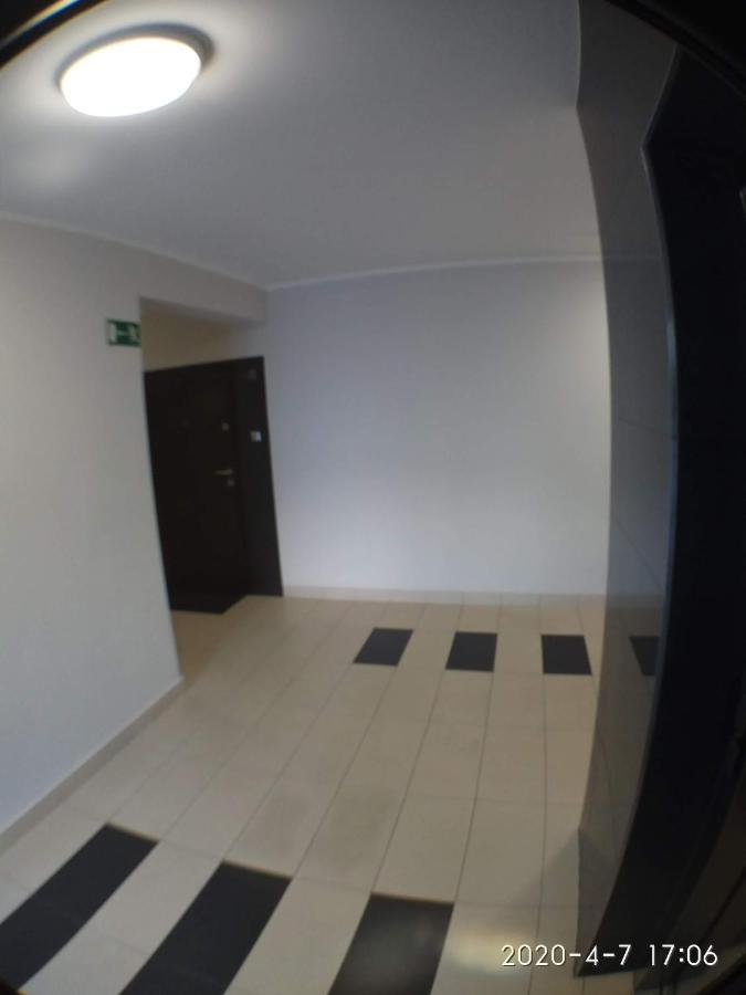 1090 Smialego 38 - Tanie W Apartamencie - Samodzielne Zameldowanie - Self Check In