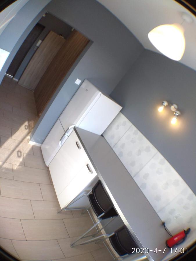 1090 Smialego 38 - Tanie W Apartamencie - Samodzielne Zameldowanie - Self Check In