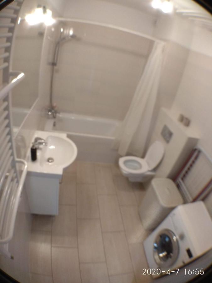 1090 Smialego 38 - Tanie W Apartamencie - Samodzielne Zameldowanie - Self Check In *