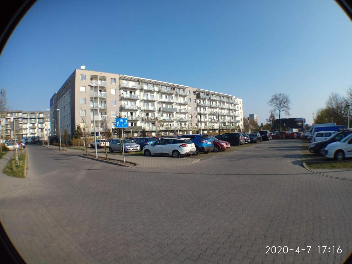 1090 Smialego 38 - Tanie W Apartamencie - Samodzielne Zameldowanie - Self Check In Poznan
