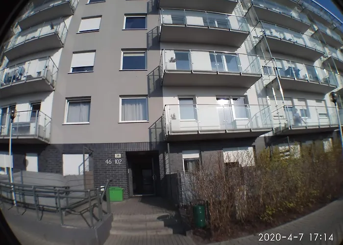 1090 Smialego 38 - Tanie Pokoje W Apartamencie - Samodzielne Zameldowanie - Self Check In