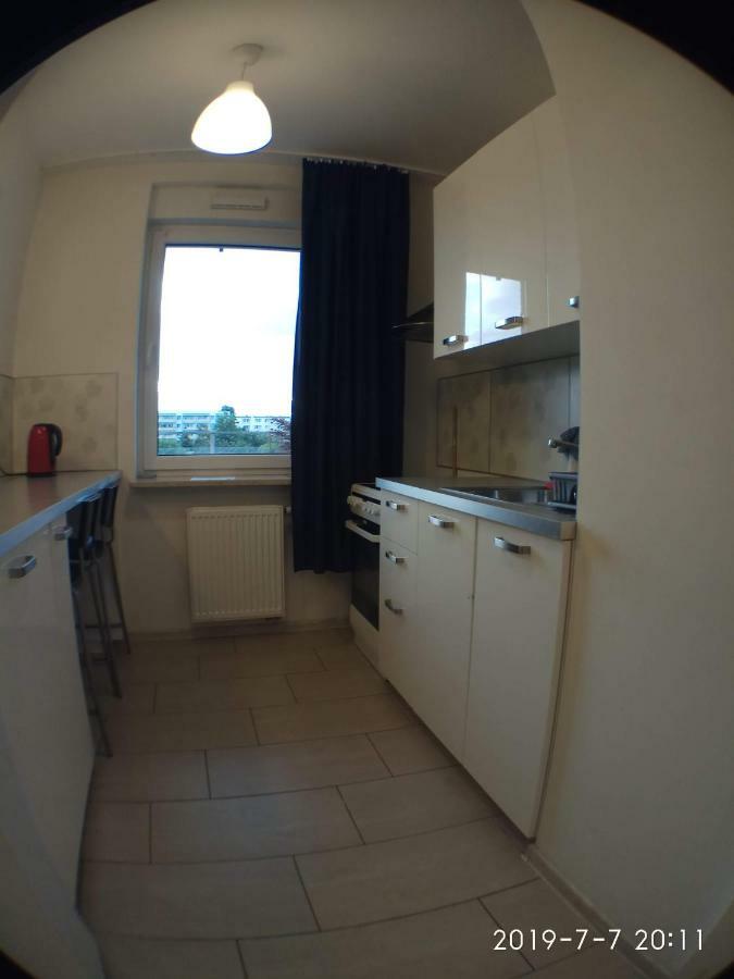 1090 Smialego 38 - Tanie W Apartamencie - Samodzielne Zameldowanie - Self Check In Apartmán Poznaň
